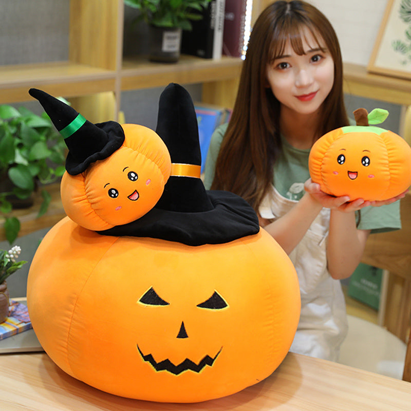 Halloween Pumpkin Plush Toy – Soft & Adorable Fall Doll for Halloween Decor and Gifts