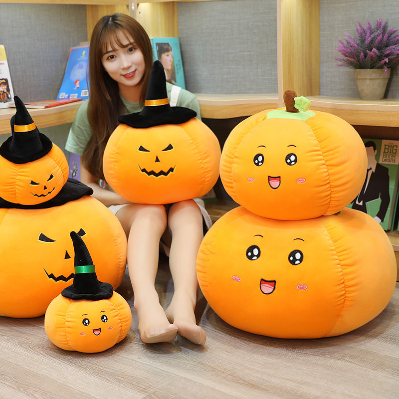 Halloween Pumpkin Plush Toy – Soft & Adorable Fall Doll for Halloween Decor and Gifts