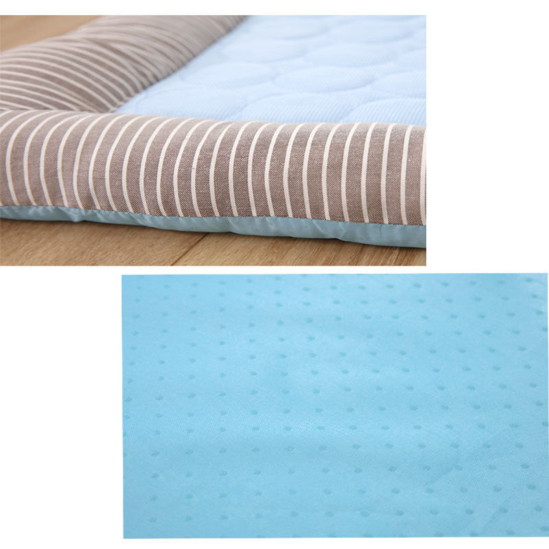 Premium Ice Silk Pet Cooling Pad – Soft, Breathable Summer Bed for Dogs, Cats, Puppies & Kittens – Cool Comfort Mat in Blue - SKY SUPPLYIFY 