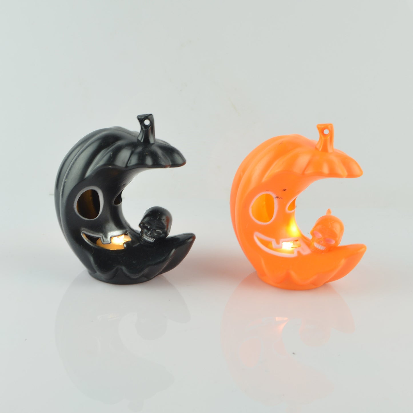 Halloween Decorative Pumpkin Moonlight Lamp – Spooky Ambient Light for Fall & Halloween Decor - SKY SUPPLYIFY 