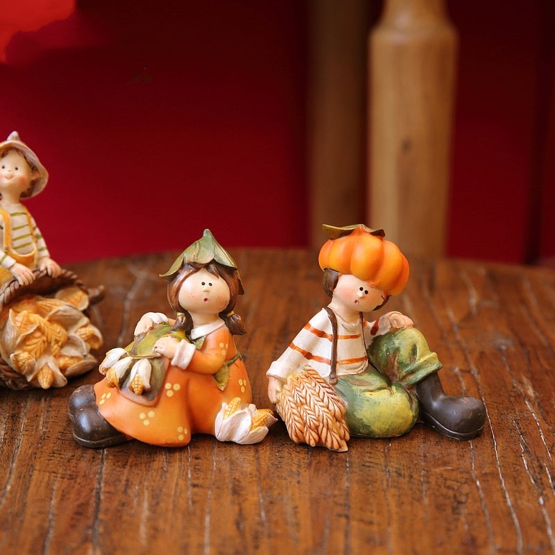 Pumpkin Country Couple Resin Figurines – Fall Harvest Character Ornaments for Home Decor - SKY SUPPLYIFY 